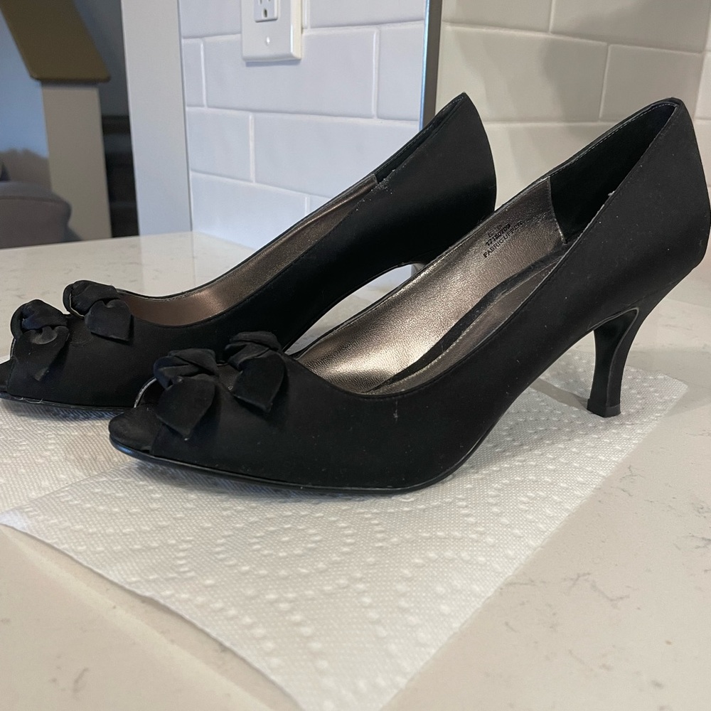 Dress shoe 8.5